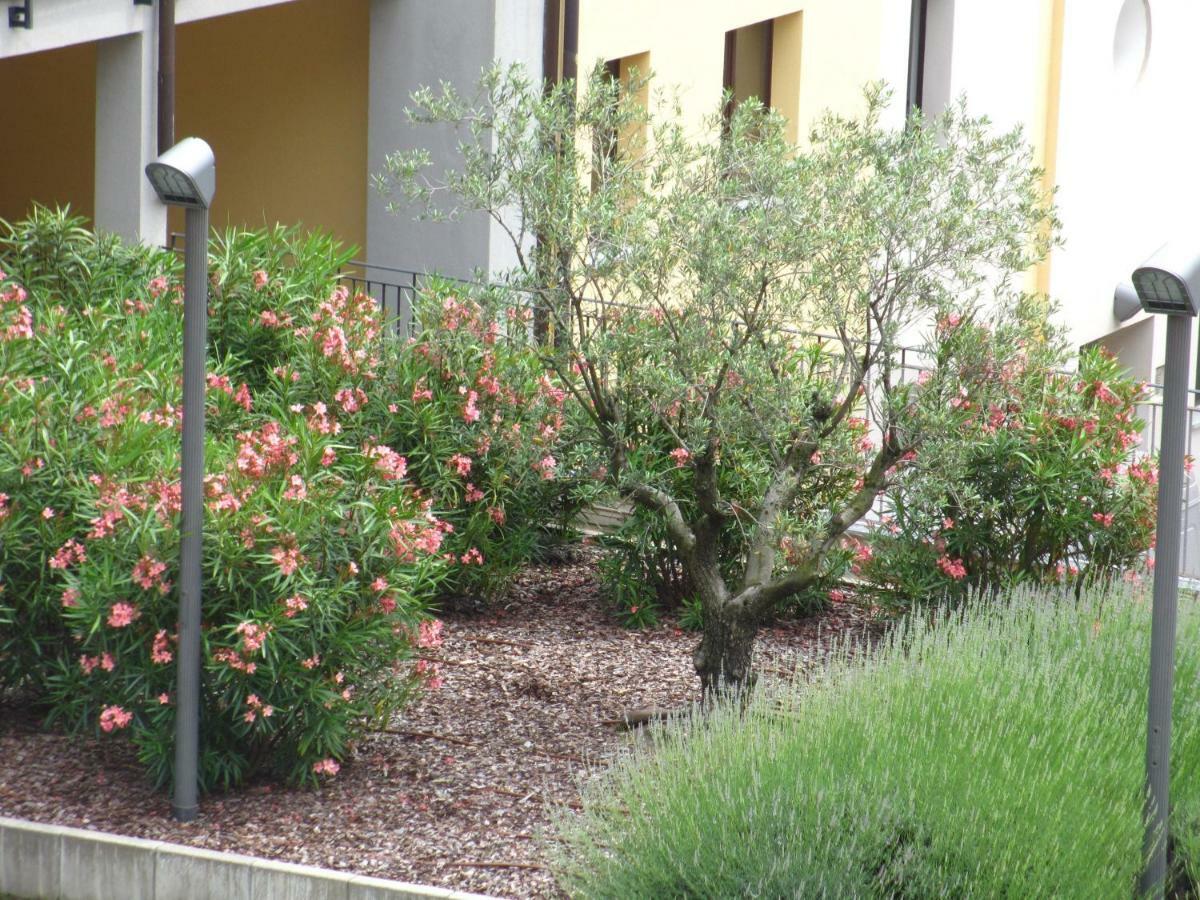 Apartmentslagodicomo Acquaseria Luaran gambar